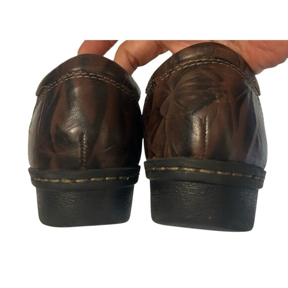 Clarks Womens Bedabbles Crinkle Leather Brown Loafer Hook & Loop Comfort 7.5M - Picture 11 of 13